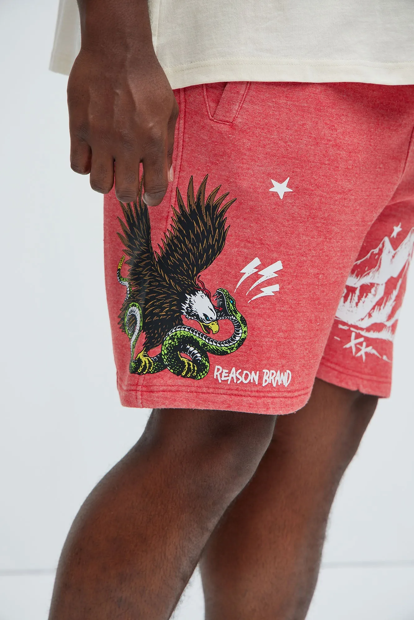 Apex Predator Sweatshorts - Red