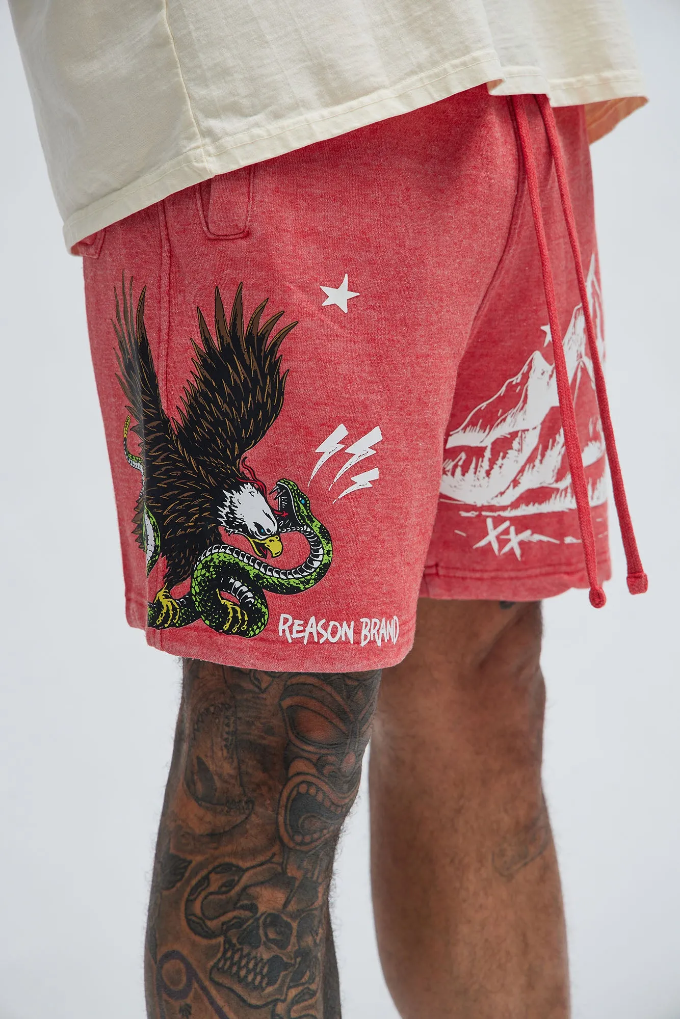 Apex Predator Sweatshorts - Red