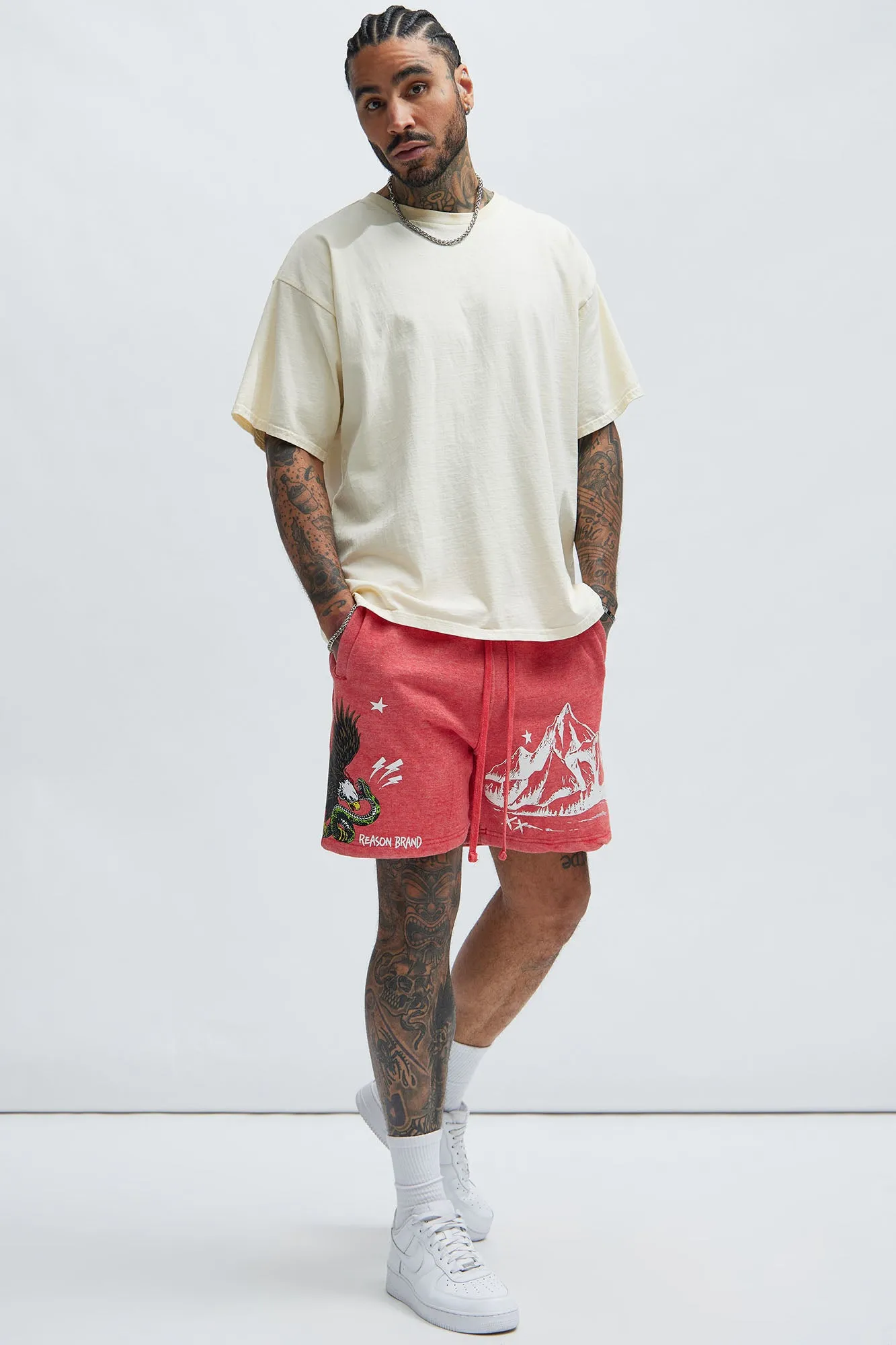 Apex Predator Sweatshorts - Red