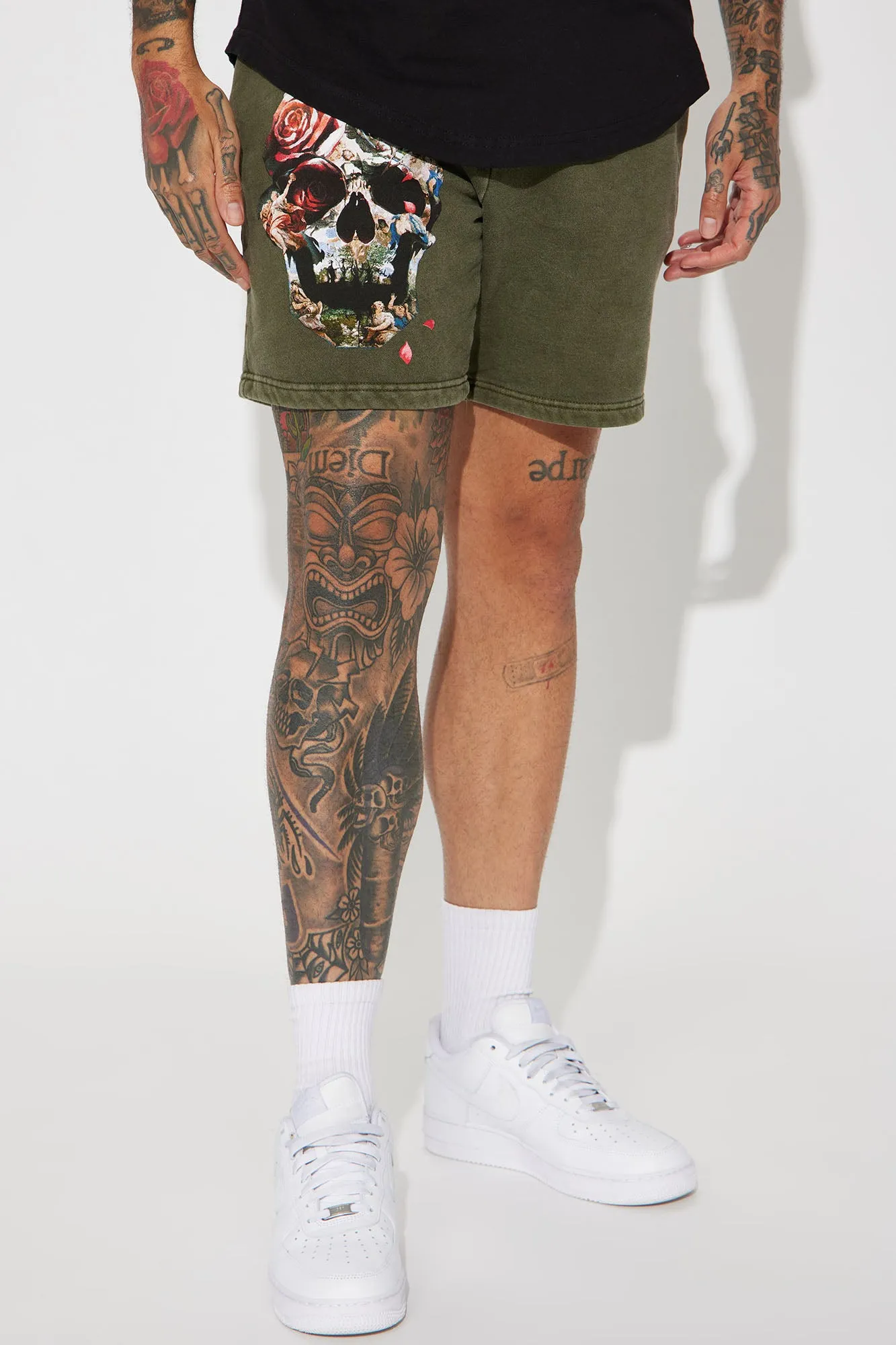 Beauty In Pain Shorts - Olive