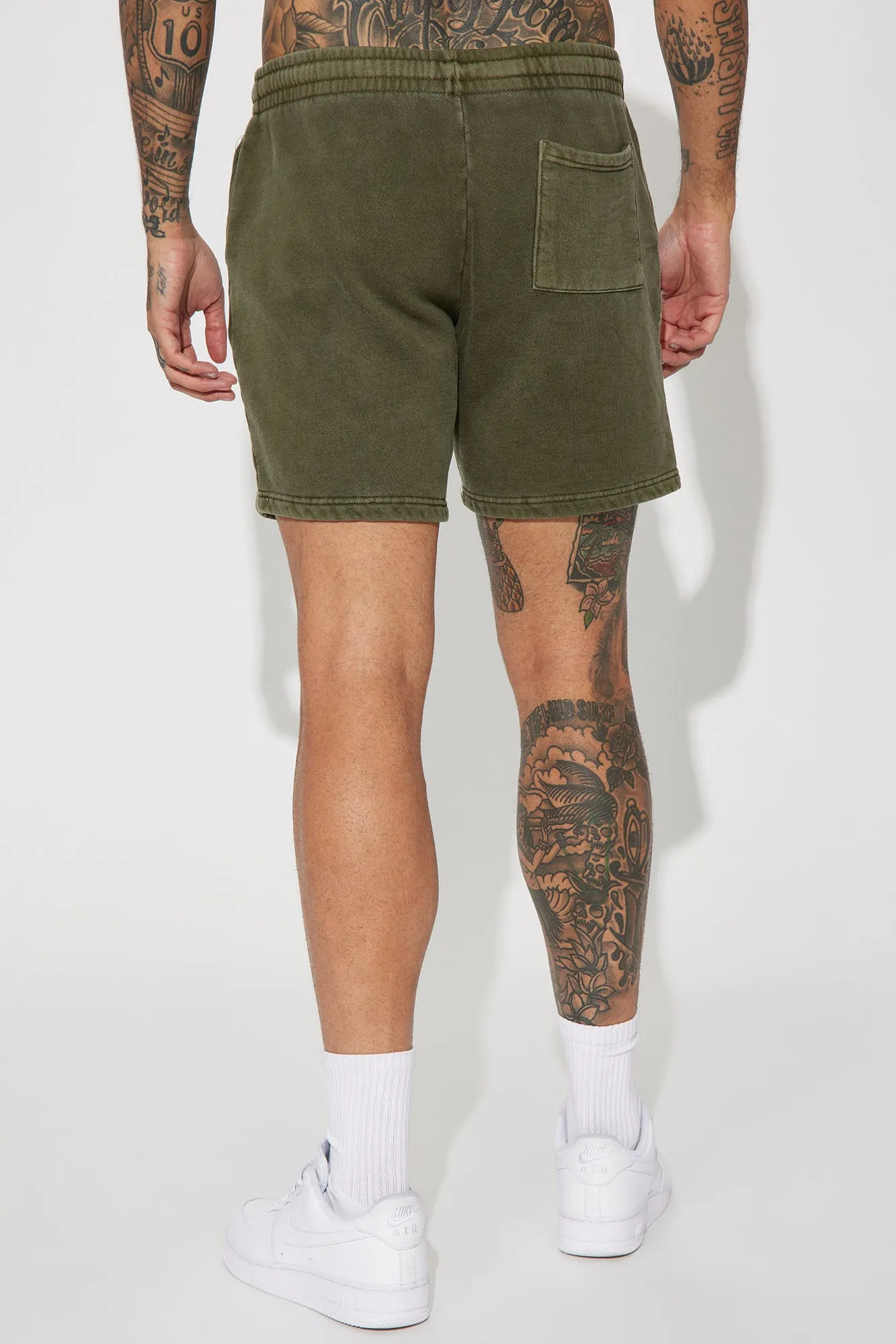 Beauty In Pain Shorts - Olive