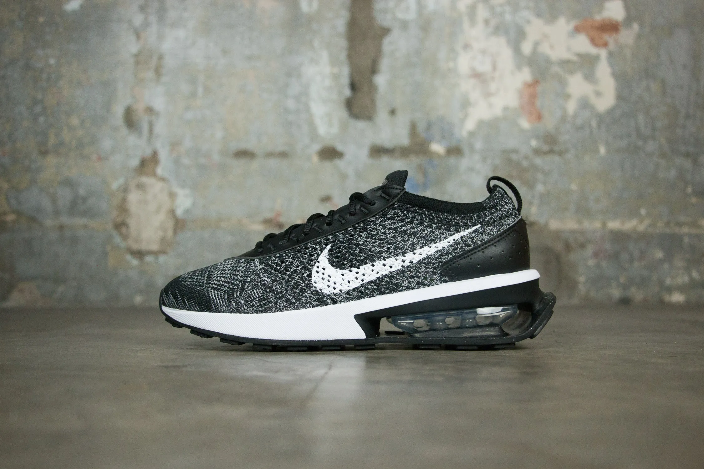 Women's Nike Air Max Flyknit Racer "Oreo"